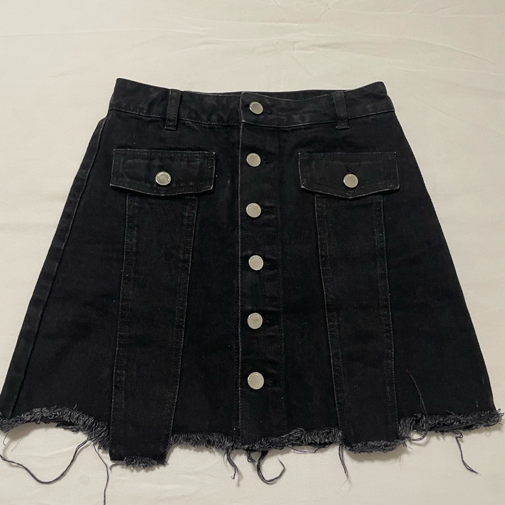 Black skirt